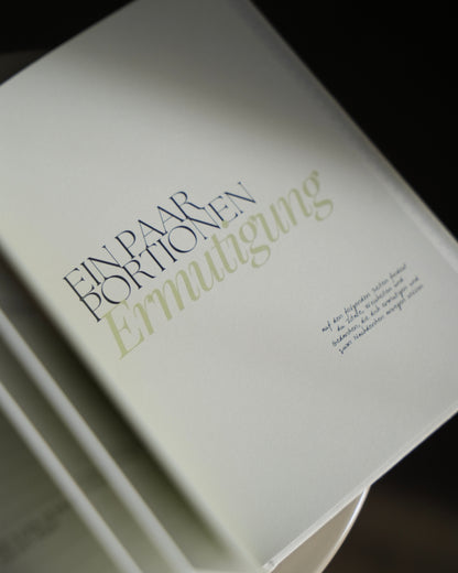 ANDACHTSBUCH 'GOD IS NOT DONE YET'